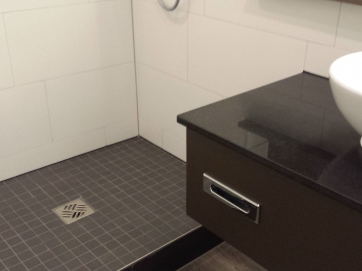 Leonardo Hotel Mannheim City Center sample bathroom installation work