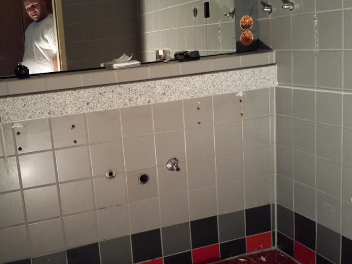 Leonardo Hotel Mannheim City Center sample bathroom installation work