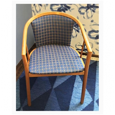 Blue chair with armrests 3